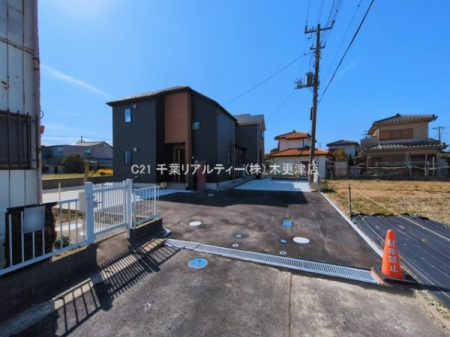 �O�ʓ��H�܂ތ��n�ʐ^ -