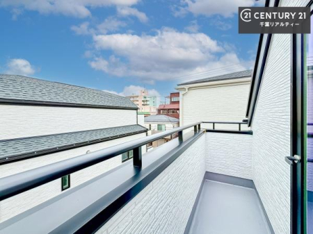 �Z�˂���̒��]�ʐ^ ���ꂽ���ɂ͐�������n����J���I�Ȏ��Ԃ��y���߂܂��B�C�����̗ǂ������ʂ蔲����X���݂ł��I