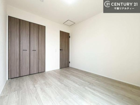 �m�� ���[�X�y�[�X�����Ă��܂��I�������X�b�L�����ڂ��鎖���ł��܂��ˁB
�Ƌ��I�΂Ȃ��V���v���ȃf�U�C���ׁ̈A�Ƌ��I�΂����C�ɓ���̋�ԍ�肪�ł������ł��ˁB