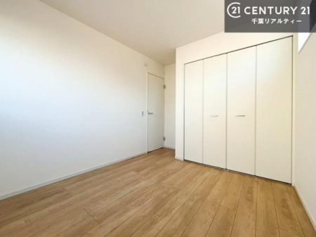 �q������ ���[�X�y�[�X����������m�ۂ���Ă��邽�߁A���������w�p�i���T�b�ƕЕt���A���ł��X�b�L���B
�Y��ȋ�Ԃ��ۂĂ܂��I