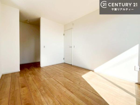 ���[ �E�H�[�N�C���N���[�[�b�g�t���ł��B��������̂��m���Ȃǂ����[���Ă��������ł��ˁI���ɂ���@�������ȂǋG�ߕ��̑傫�ȉƓd�����[�ł��܂��I