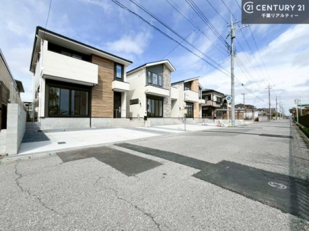 �O�ʓ��H�܂ތ��n�ʐ^ �O�ʓ��H��6���I�z����ǍD�ȗ��n�ł��B
�Ԍɓ��ꂪ���ȕ������S�ł��ˁB