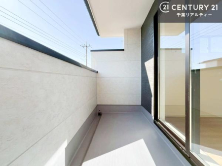 �o���R�j�[ �z������ǍD�ȃo���R�j�[�ł��I���ꂽ���ɂ͐�������n����J���I�Ȏ��Ԃ��y���߂܂��B