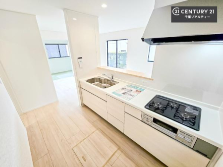 �L�b�`�� ���[�X�y�[�X���L�x�ŁA�����X�y�[�X���X�b�L���ƕЕt���Ђ�`�����p�ł��܂��I
���K�ɍ�Ƃ��ł��܂��I�����̗���������܂��I