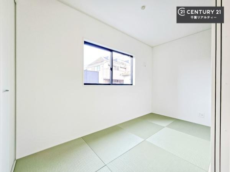 �a�� �^�^�~�̍��肪���炬��^����A�����b�N�X��ԁB�����傫���J�����̂���a���ƂȂ��Ă���܂��B���{�l�̐S������u�a�v�̋�ԁB