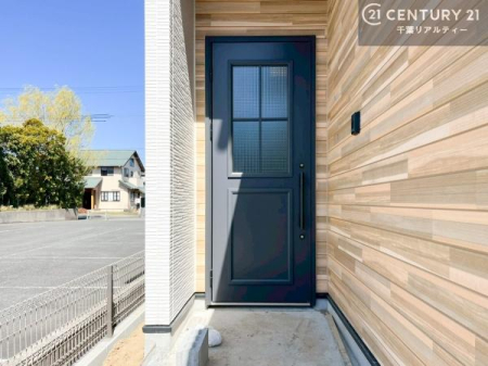 ���̑����n �����T���̂������E���v�]�E������ȂǁA���Ȃ�ƕ��ЃX�^�b�t�܂ł��\���t�����������I�s���Y�Ɋւ��邱�ƂȂ�A�ǂ̂悤�Ȃ��Ƃł����S���ӑΉ������Ē����܂��B
