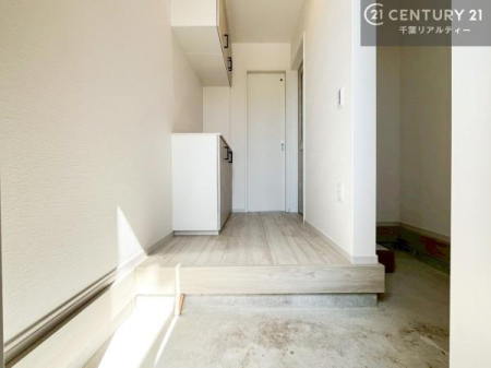 ���� ���ċA���Ă��Ă��A�������܁I�����������Ȃ�A�D�����}������Ă�����ԂɂȂ��Ă��܂��B
���邭��������錺�ւł��I