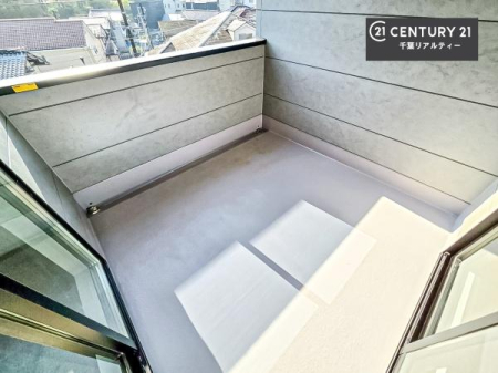 �o���R�j�[ �L�X�Ƃ��Ă���o���R�j�[�ł��I�����󕨂������̂͂�����񕗂ɓ�����Ȃ��炭�났�^�C��������܂��I