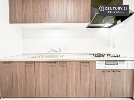 �L�b�`�� ���[�X�y�[�X���L�x�ŁA�����X�y�[�X���X�b�L���ƕЕt���Ђ�`�����p�ł��܂��I
���K�ɍ�Ƃ��ł��܂��I�����̗���������܂��I