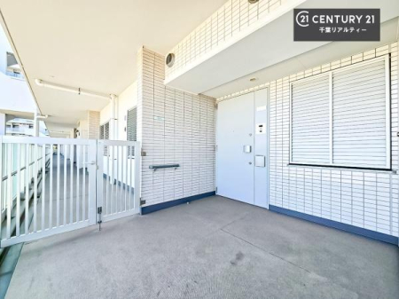 ���̑� �܂�Ōˌ��Ă̂悤�ȃ|�[�`�t���I�~�n���m�ہI