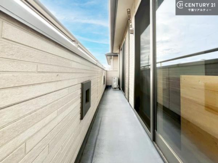 �o���R�j�[ �z������ǍD�ȃo���R�j�[�ł��I���ꂽ���ɂ͐�������n����J���I�Ȏ��Ԃ��y���߂܂��B
