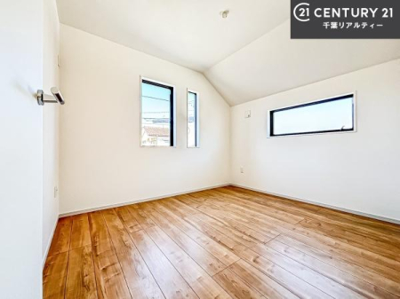 �q������ �|���o�������Ȃ��������́A���q�l�̂������Ƃ��Ă����S�ł��I
���[�X�y�[�X���[�����Ă���̂ŎU�炩�������������T�b�ƕЕt�����܂��I