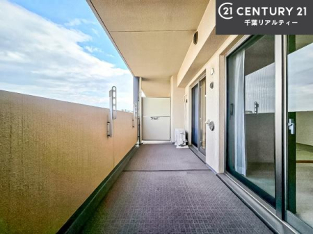 �o���R�j�[ �z������ǍD�ȃo���R�j�[�ł��I���ꂽ���ɂ͐�������n����J���I�Ȏ��Ԃ��y���߂܂��B