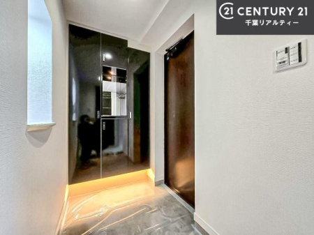 ���� ���ċA���Ă��Ă��A�������܁I�����������Ȃ�A�D�����}������Ă�����ԂɂȂ��Ă��܂��B
���邭��������錺�ւł��I