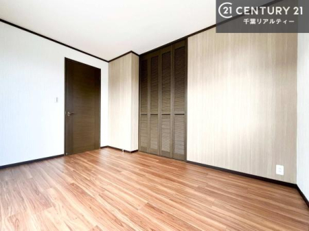 �m�� �V���v���Ƀf�U�C������Ă��邽�߁A�Ƌ��I�т܂���I
���C�ɓ���̉Ƌ��u���Ă��낰���Ԃ���邱�Ƃ��ł��܂��B