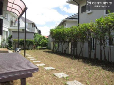 �� �z������ǍD�Ȃ���ł��I���ꂽ���ɂ͐�������n����J���I�Ȏ��Ԃ��y���߂܂��B
�K�[�f�j���O��ƒ�؉����y���߂܂��I