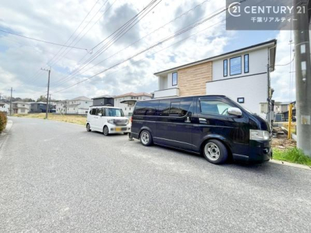 �O�ʓ��H�܂ތ��n�ʐ^ ���ӊ���A���q�l�̂���]�ɍ������������ꏏ�ɂ��ē���v���܂��B�Z��[���A�h�o�C�U�[�ɂ�邲���k������܂��B���Ђ͂��₢���킹�ɑ��Ή����܂��I���҂������܂���I