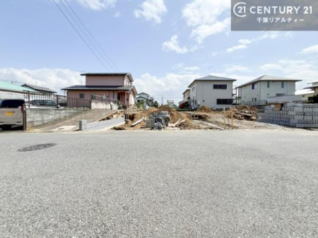 �O�ʓ��H�܂ތ��n�ʐ^ �C�ɂȂ邨�q�l�̊w�Z�܂ł̓��̂��w�܂ł̃��[�g�A���������̏ꏊ�Ȃǂ����ꏏ�ɂ��ē��������܂��I