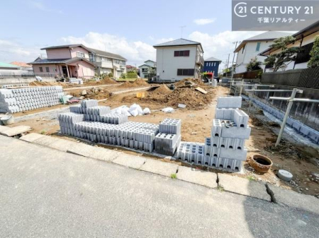 ���̑����n �z������A���ʂ��ǍD�ȗ��n�ł��B���񂨋C�y�ɂ��₢���킹���������B