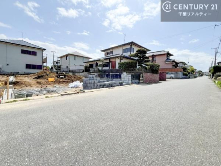 �O�ʓ��H�܂ތ��n�ʐ^ ���ӊ���A���q�l�̂���]�ɍ������������ꏏ�ɂ��ē���v���܂��B�Z��[���A�h�o�C�U�[�ɂ�邲���k������܂��B���Ђ͂��₢���킹�ɑ��Ή����܂��I���҂������܂���I