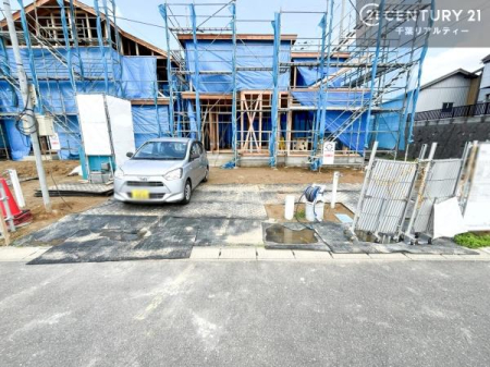 ���ԏ� ���ԃX�y�[�X��3�䕪����܂��I�Z�J���h�J�[�͂������A�o�C�N�⎩�]�ԂȂǂ��u���ꏊ�ɍ���܂���B