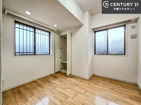 �q������ �|���o�������Ȃ��������́A���q�l�̂������Ƃ��Ă����S�ł��I
���[�X�y�[�X���[�����Ă���̂ŎU�炩�������������T�b�ƕЕt�����܂��I