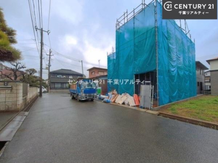 �O�ʓ��H�܂ތ��n�ʐ^ �O�ʓ��H5.9���I�z����ǍD�ȗ��n�ł��B
�Ԍɓ��ꂪ���ȕ������S�ł��ˁB