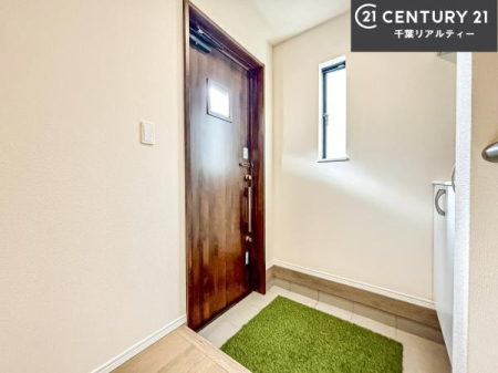 ���� ���ċA���Ă��Ă��A�������܁I�����������Ȃ�A�D�����}������Ă�����ԂɂȂ��Ă��܂��B
���邭��������錺�ւł��I