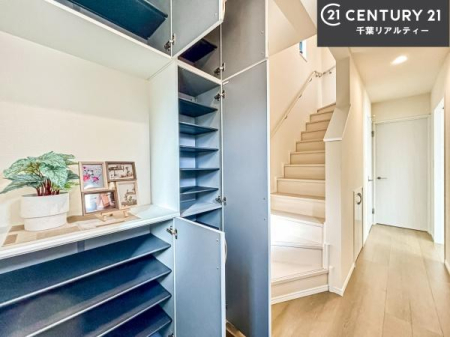 ���� �V���[�Y�{�b�N�X�t���B���ւ��Еt�����|�������₷���ł��I
�X�b�L���������ւŌ˂��J�����u�ԁA�������̂���S�n������Ԃ��o�}���Ă���܂��B