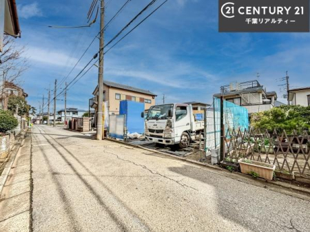 �O�ʓ��H�܂ތ��n�ʐ^ �O�ʓ��H4���I�z����ǍD�ȗ��n�ł��B
