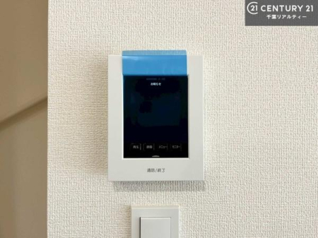 ���̑� TV���j�^�[�t�C���^�[�t�H���������B���K�҂̊���m�F���Ă���Ή��ł��邽�߁A�h�Ɩʂɂ��z�����ꂽ���S�̐ݔ��ł��B