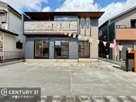 ���̑����n ���ԃX�y�[�X��3�䕪����܂��I�Z�J���h�J�[�͂������A�o�C�N�⎩�]�ԂȂǂ��u���ꏊ�ɍ���܂���B