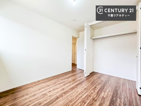 �q������ ���[�X�y�[�X����������m�ۂ���Ă��邽�߁A���������w�p�i���T�b�ƕЕt���A���ł��X�b�L���B
�Y��ȋ�Ԃ��ۂĂ܂��I