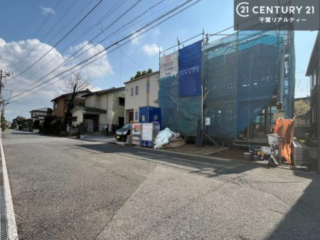 �O�ʓ��H�܂ތ��n�ʐ^ ���ӊ���A���q�l�̂���]�ɍ������������ꏏ�ɂ��ē���v���܂��B�Z��[���A�h�o�C�U�[�ɂ�邲���k������܂��B���Ђ͂��₢���킹�ɑ��Ή����܂��I���҂������܂���I