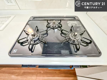 �L�b�`�� �R�����͎O������̂ł������̓����i�s���ł��܂��B
�������O�����t���ł��B�����X�y�[�X���L�X���Ă���׍�Ƃ����₷���I�g�����肪�ǂ��V�X�e���L�b�`���ł��I