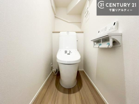 �g�C�� �������֍��ɂ��A�~��͕֍����g�����ł���̂ŗ₽���֍��ɍ��炸�ɍςފ������d�l�ł��I
