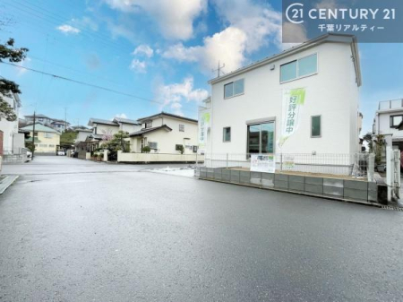 �O�ʓ��H�܂ތ��n�ʐ^ ���ӊ���A���q�l�̂���]�ɍ������������ꏏ�ɂ��ē���v���܂��B�Z��[���A�h�o�C�U�[�ɂ�邲���k������܂��B���Ђ͂��₢���킹�ɑ��Ή����܂��I���҂������܂���I