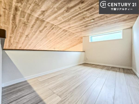 ���[ ���t�g�t���I���i�g��Ȃ��悤�ȋG�ߕ��̃C���e���A��Ɠd�̎��[�ɕ֗��I���񌻒n�ɂĂ��m���߂��������I