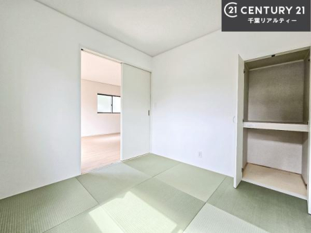 �a�� ���r���O�Ɨאڂ��Ă���a���ł��I�q�ԂƂ��Ă͂������A�Ǝ��̋x�e�X�y�[�X�Ƃ��Ďg�p����̂������ł��ˁI