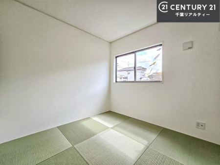 �a�� �^�^�~�̍��肪���炬��^����A�����b�N�X��ԁB�����傫���J�����̂���a���ƂȂ��Ă���܂��B���{�l�̐S������u�a�v�̋�ԁB