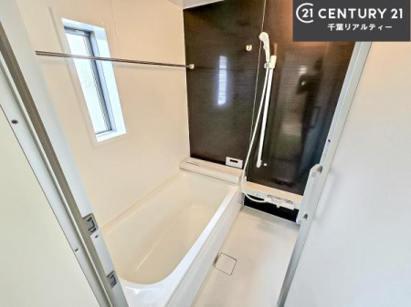 ���� �������������l�̕��͋C�̃o�X���[���́A�����o�Ă��ăo�X�^�C�����[���I
���d���撣���Ă��邲�J���ɂ��D�݂̓����̓����܂����āA�y����ł݂Ă͂������ł��傤���H