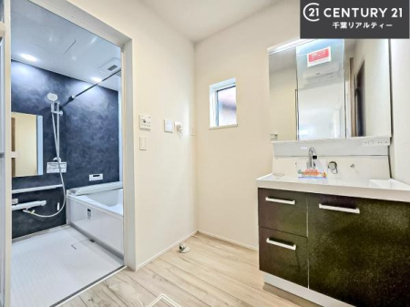 ���ʑ�E���ʏ� �����t���̖��邢���ʎ��ł��I���C�������ɓ���ւ����ł��Đ����ɕۂ��Ƃ��ł��܂��I���R�����������ނ̂ł����ς̎d�オ����ǂ��Ȃ�܂��ˁI