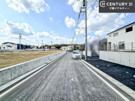 �O�ʓ��H�܂ތ��n�ʐ^ ���ӊ���A���q�l�̂���]�ɍ������������ꏏ�ɂ��ē���v���܂��B�Z��[���A�h�o�C�U�[�ɂ�邲���k������܂��B���Ђ͂��₢���킹�ɑ��Ή����܂��I���҂������܂���I