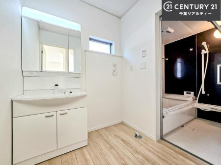 ���ʑ�E���ʏ� �����t���̖��邢���ʎ��ł��I���C�������ɓ���ւ����ł��Đ����ɕۂ��Ƃ��ł��܂��I���R�����������ނ̂ł����ς̎d�オ����ǂ��Ȃ�܂��ˁI