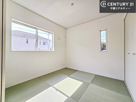 �a�� �^�^�~�̍��肪���炬��^����A�����b�N�X��ԁB�����傫���J�����̂���a���ƂȂ��Ă���܂��B���{�l�̐S������u�a�v�̋�ԁB