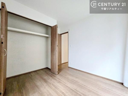 �m�� ���[�X�y�[�X�����Ă��܂��I�������X�b�L�����ڂ��鎖���ł��܂��ˁB
�Ƌ��I�΂Ȃ��V���v���ȃf�U�C���ׁ̈A�Ƌ��I�΂����C�ɓ���̋�ԍ�肪�ł������ł��ˁB