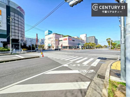 ���̑����n �u���̕����C�ɂȂ�I�v�u�������Ăǂ�ȏ��H�v�u�����Əڂ����m�肽���I�v�Ǝv������A���C�y�ɂ����k���������B