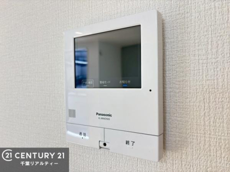 ���̑� TV���j�^�[�t�C���^�[�t�H���������B���K�҂̊���m�F���Ă���Ή��ł��邽�߁A�h�Ɩʂɂ��z�����ꂽ���S�̐ݔ��ł��B