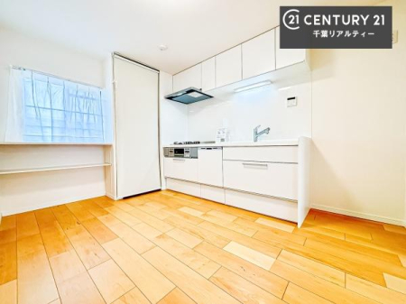 �L�b�`�� �Ǖt�L�b�`���́A�W�����č�ƂɎ��|����܂��I��Ƃ̓������N���N�I
�����̗��������肻���ł��ˁI���[�X�y�[�X���L�x�ŁA�����X�y�[�X���X�b�L���ƕЕt���Ђ�`�����p�ł��܂��I