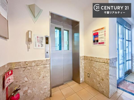 ���̑����p�� �G���x�[�^�[������A���K�ŃX���[�Y�Ȉړ��������B
���������A��₨���̓����A�X�g���X�Ȃ��������֌������܂��B